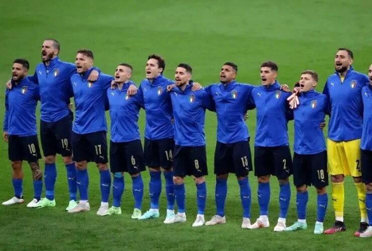 ایتالیا در آستانه فروپاشی است. شاید کونته باید بیاید!