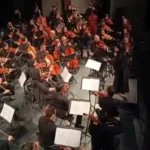 با صدای بلند و تاثیرگذار؛ ارکستر سمفونیک تهران برای اولین بار به رهبری یک زن اجرا کرد