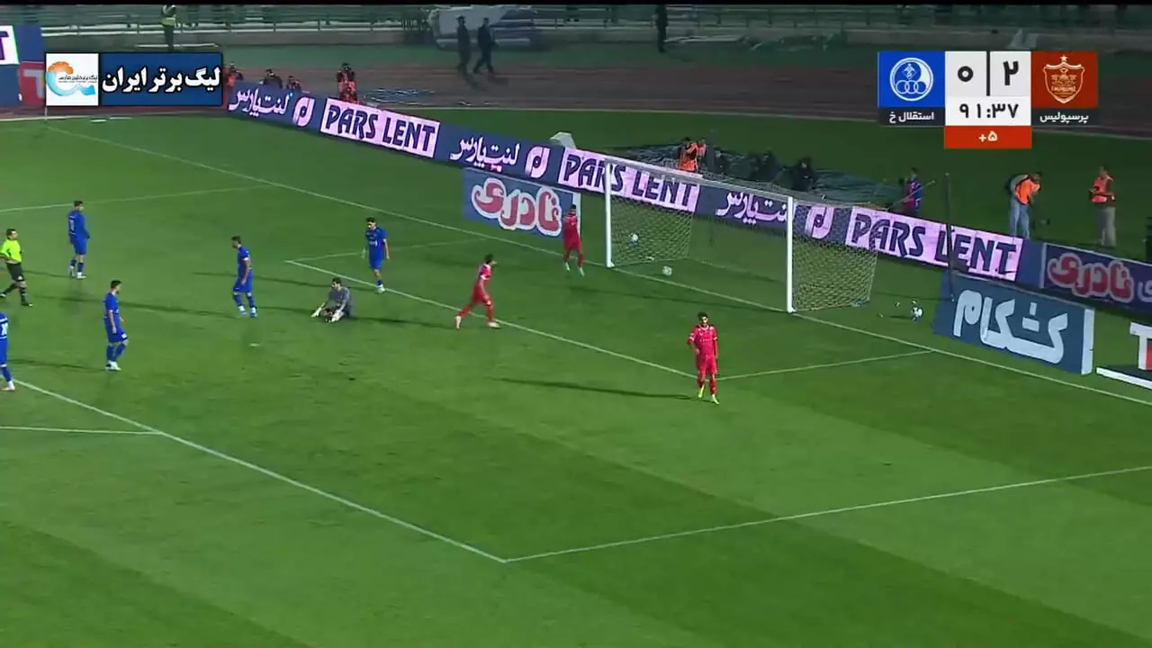 برای دیدن؛ 90+2 پرسپولیس. گل سوم کاظمیان به استقلال خوزستان در دقیقه 1 برای دیدن؛ 90+2 پرسپولیس. گل سوم کاظمیان به استقلال خوزستان در دقیقه