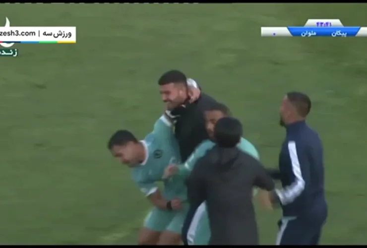 برای دیدن؛ خلاصه بازی Arrow 1 - Sailor 0