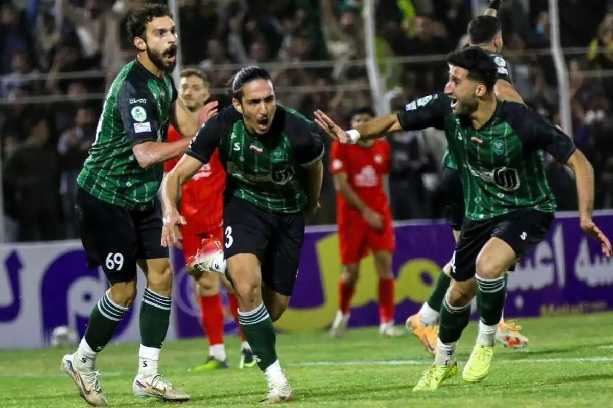 برای دیدن؛ خلاصه بازی خیبر 2 - تراکتور 1