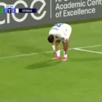 برای دیدن؛ گل اول استقلال مقابل الوحدات را مهران احمدی در دقیقه 38 به ثمر رساند.