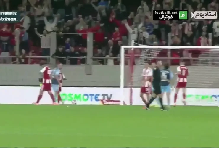 برای دیدن؛ گل دوم المپیاکوس به آترومیتوس با ریباند طارمی در دقیقه 81. 32 برای دیدن؛ گل دوم المپیاکوس به آترومیتوس با ریباند طارمی در دقیقه 81.