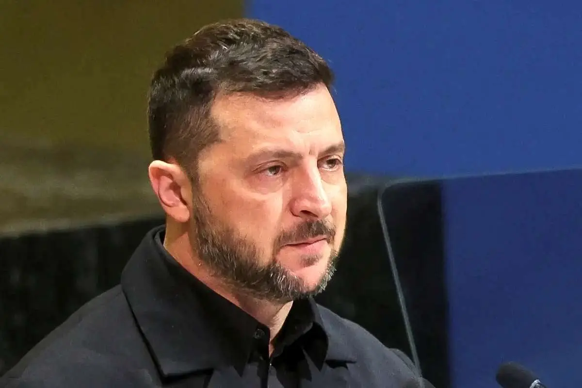 تحریم های زلنسکی علیه روسیه، ایران و چین 4 تحریم های زلنسکی علیه روسیه، ایران و چین