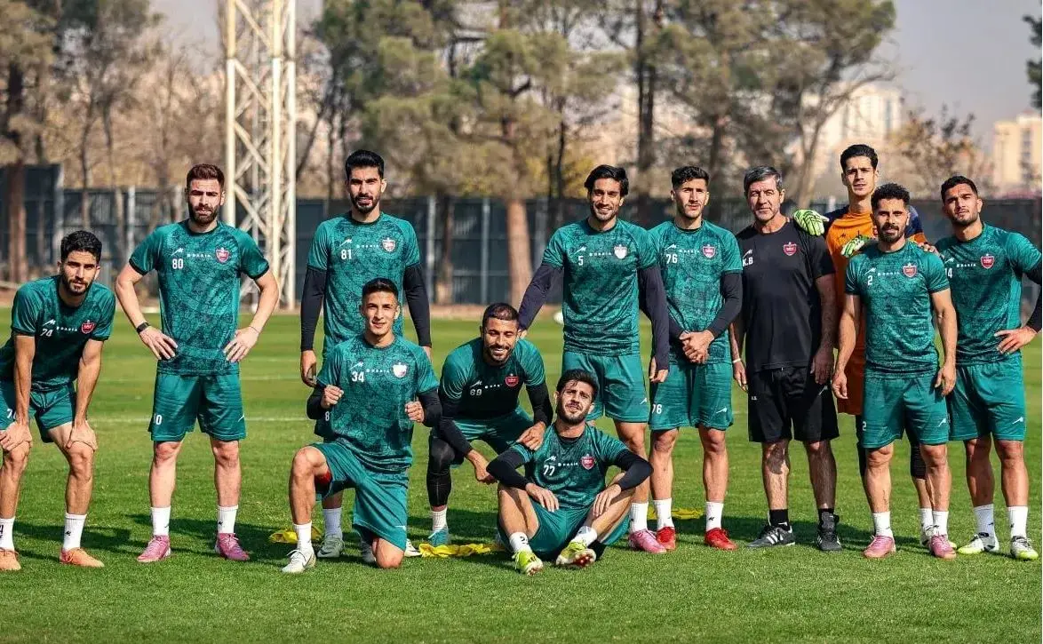 ترکیب احتمالی پرسپولیس مقابل شمس آذر; فضای 2 ستاره