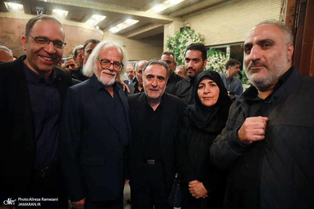 تصاویر; متن و حواشی مراسم ختم برادر سید مصطفی تاج زاده