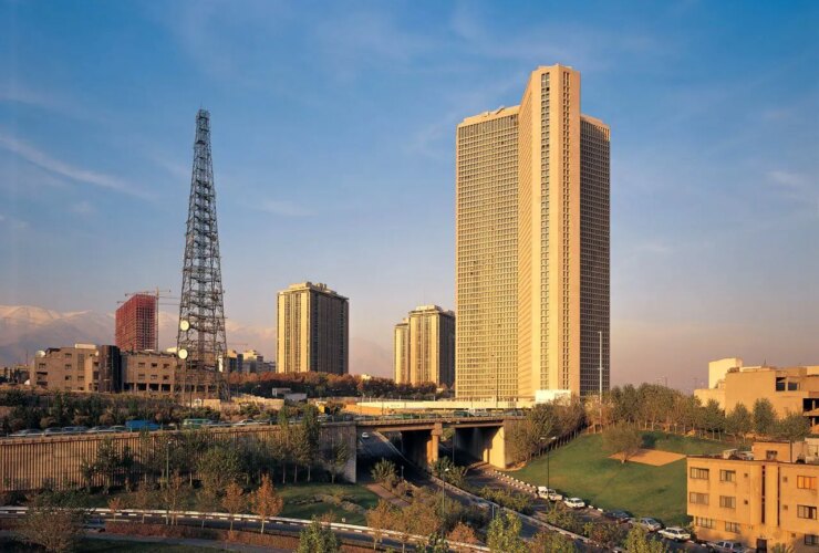 تعداد روزهای «ناسالم» نیمه پاییز تهران در سال گذشته 4 برابر بوده است