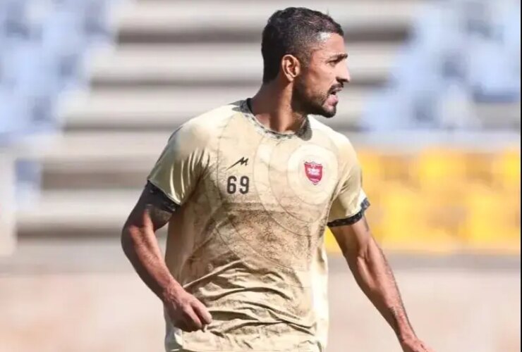 تقابل اسمار با ستاره ای که دو بار در تمرین به او باخت!