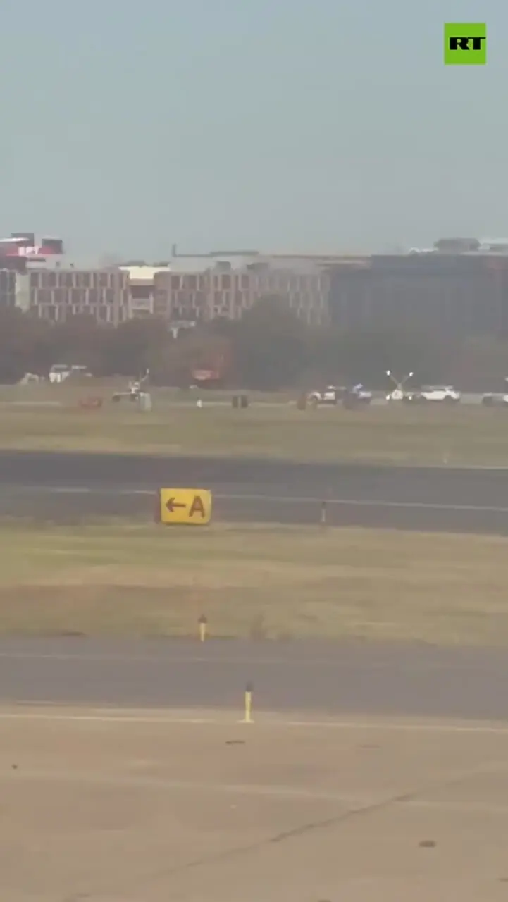 توقف پرواز/تهدید بمب در فرودگاه ریگان واشنگتن