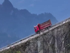 جاده کوهستانی نفس گیر در چین توجه ها را به خود جلب کرد