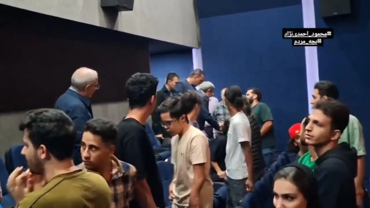 حضور احمدی نژاد در اکران فیلم بچه های مردم 1 حضور احمدی نژاد در اکران فیلم بچه های مردم