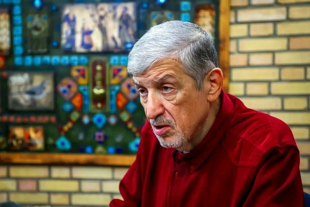 حکیت پور: علت خشکسالی را در سیاست های غلط جستجو کنید نه در روسری! 1 حکیت پور: علت خشکسالی را در سیاست های غلط جستجو کنید نه در روسری!