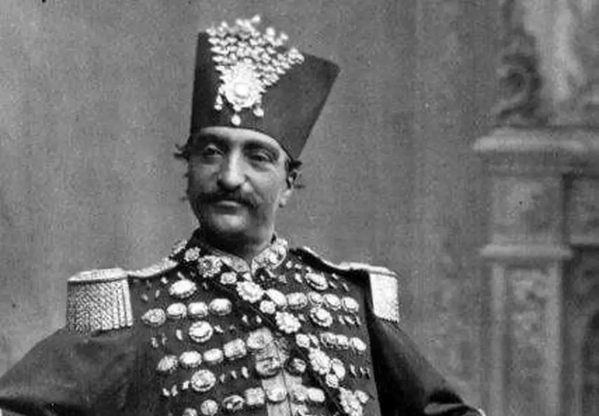 خاطرات ناصرالدین شاه: در بغداد [...]خانه ها و بارهای زیادی وجود دارد!