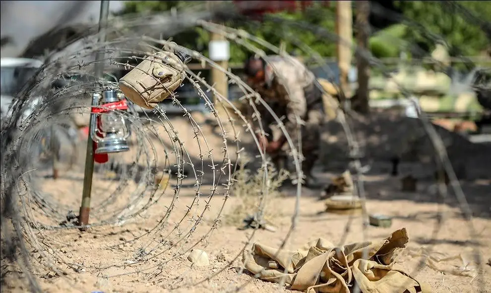 در لایحه قانون جدید تغییر وضعیت استخدامی فرزندان شاهد نیز لحاظ شده است. 1 در لایحه قانون جدید تغییر وضعیت استخدامی فرزندان شاهد نیز لحاظ شده است.