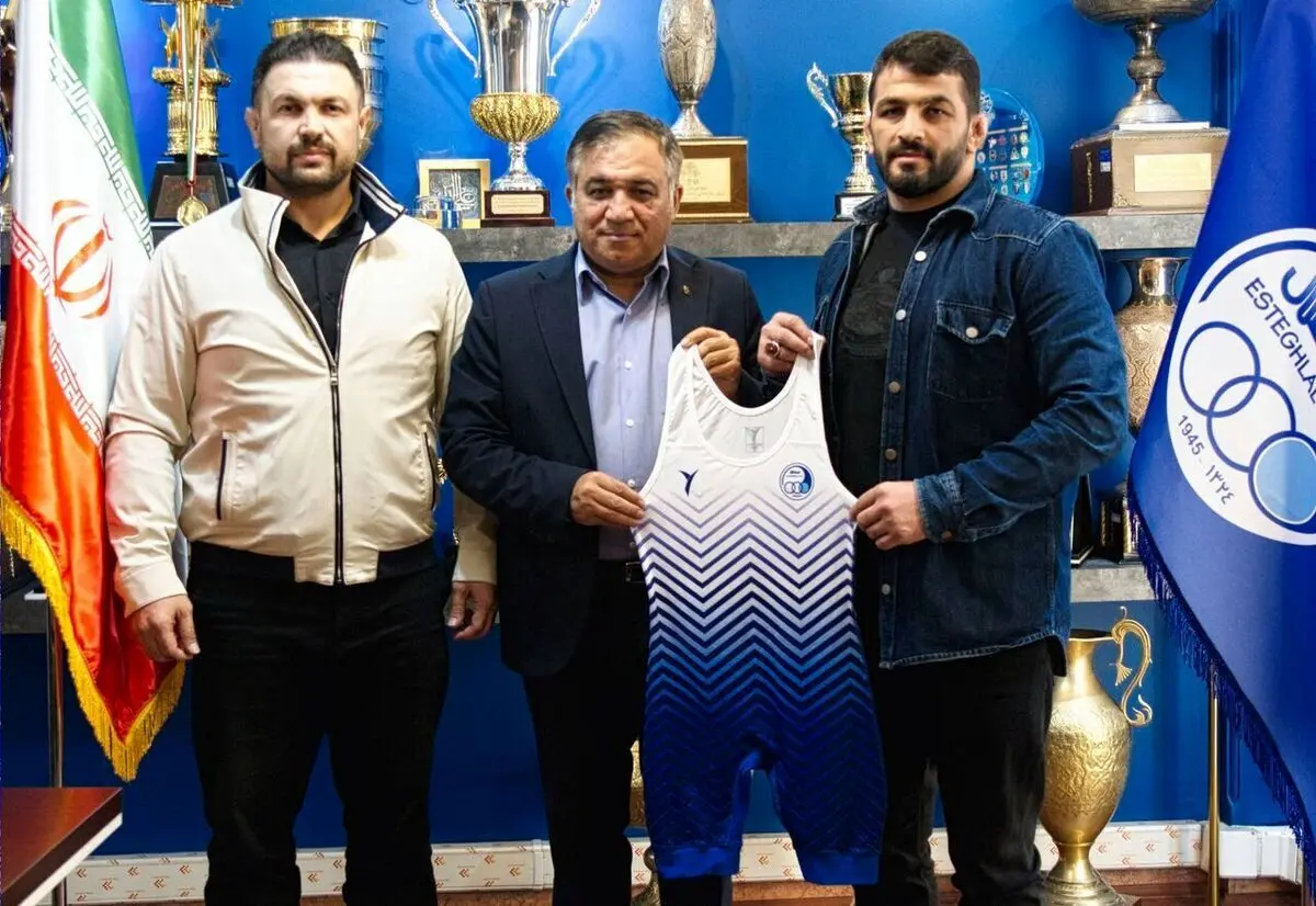 دستمزد حسن یزدانی; دقیقه ای 600 میلیون تومان! 1 دستمزد حسن یزدانی; دقیقه ای 600 میلیون تومان!