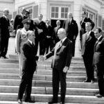 دفتر خاطرات علم: من مطمئن هستم که شاه قطعاً به فکر ساخت بمب اتمی بود