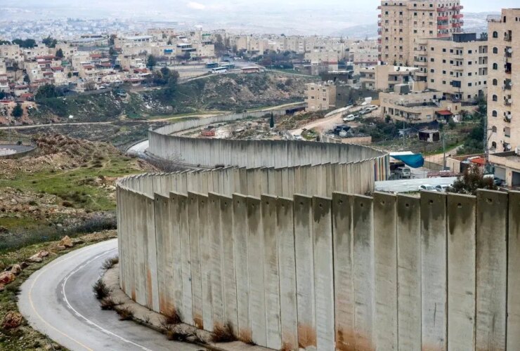 ساخت دیوار مرزی اسرائیل؛ لبنان موضوع را به شورای امنیت می برد 29 ساخت دیوار مرزی اسرائیل؛ لبنان موضوع را به شورای امنیت می برد