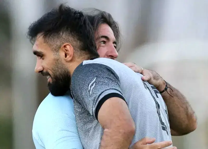 ساپینتو از استقلال مقابل فولاد 2 ستاره گرفت