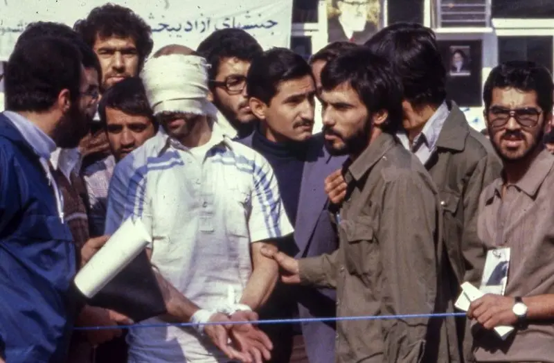 دانش آموزان