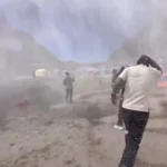 سقوط بهمن عظیم به کمپ کوهنوردان در نپال