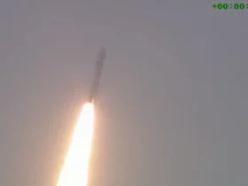 سنگین ترین ماهواره هند با موفقیت پرتاب شد 8 سنگین ترین ماهواره هند با موفقیت پرتاب شد