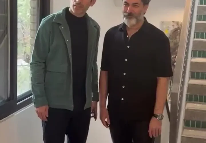 شرکت هنرمندان در مراسم افتتاحیه اثر جدید پیمان معادی 16 شرکت هنرمندان در مراسم افتتاحیه اثر جدید پیمان معادی