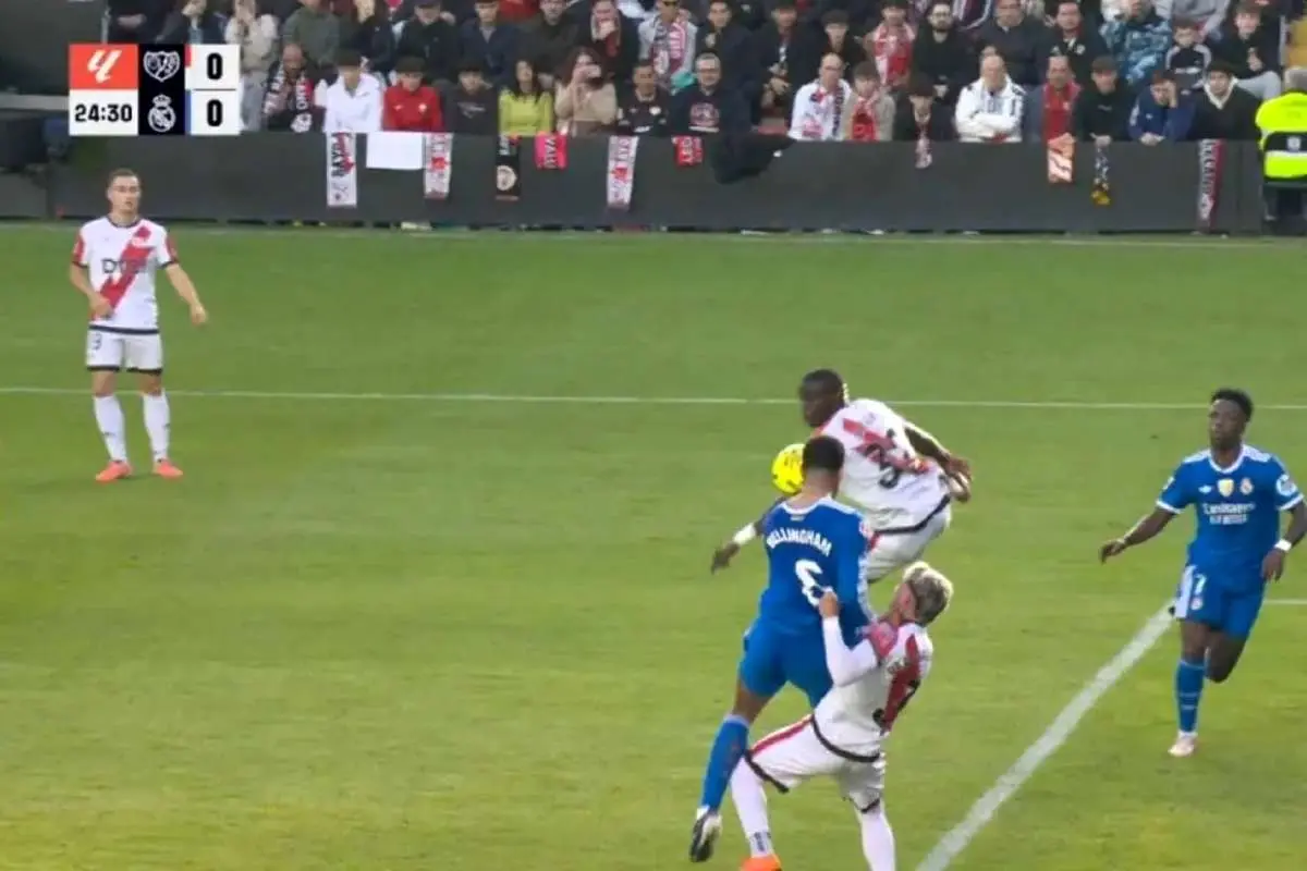 صحنه جنجالی رایو وایکانو مقابل رئال مادرید; آیا اشتباه بلینگهام پنالتی بود؟