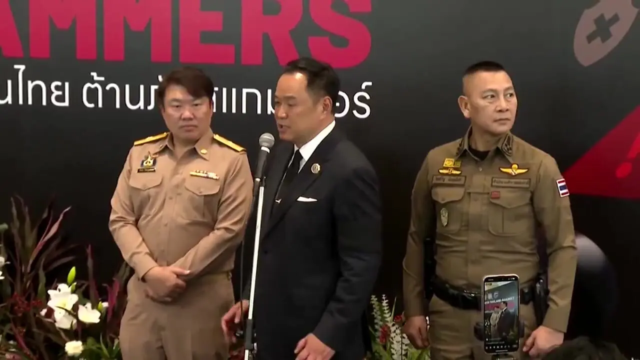 صلح بین تایلند و کامبوج به هم خورد/ ترامپ مدعی شد جنگ تمام شده است