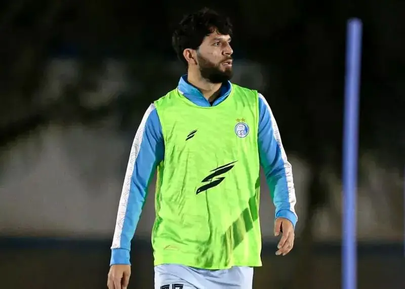 عدم اطمینان در مورد آسیب رباط صلیبی؛ ماشاریپوف در حال تمرین است! 1 عدم اطمینان در مورد آسیب رباط صلیبی؛ ماشاریپوف در حال تمرین است!