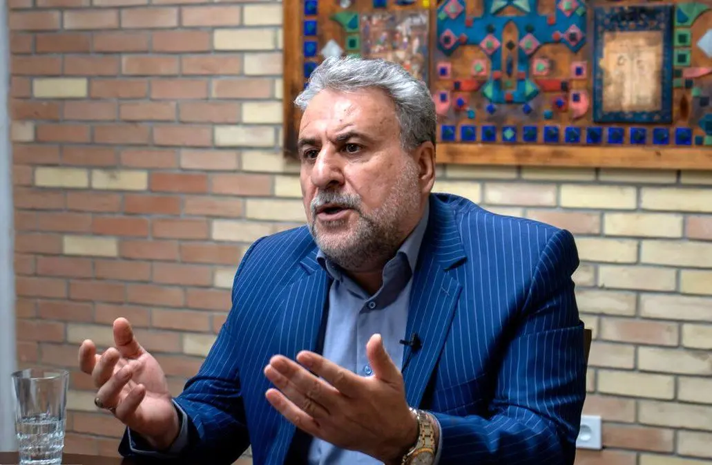 فلاحت پیشه: رئیس جمهور بعد از روی کار آمدن نمی تواند بگوید من نمی توانم.