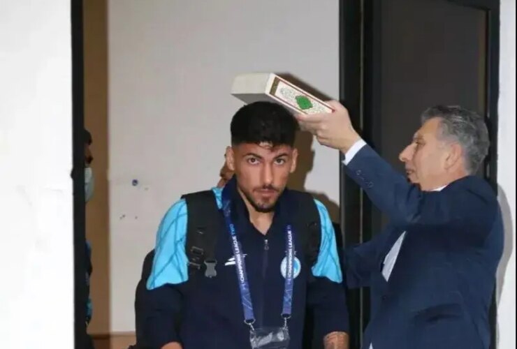 فیکس پدیده 19 ساله استقلال مقابل الوصل 29 فیکس پدیده 19 ساله استقلال مقابل الوصل