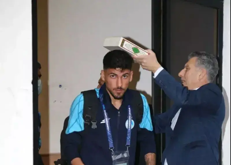 فیکس پدیده 19 ساله استقلال مقابل الوصل