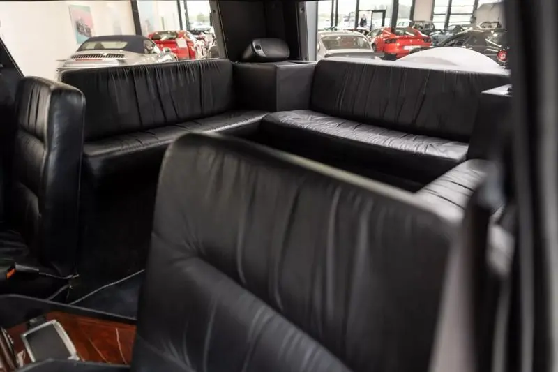 لامبورگینی رمبو با تاکسی لیموزین در حراجی فروخته شد 4 لامبورگینی رمبو