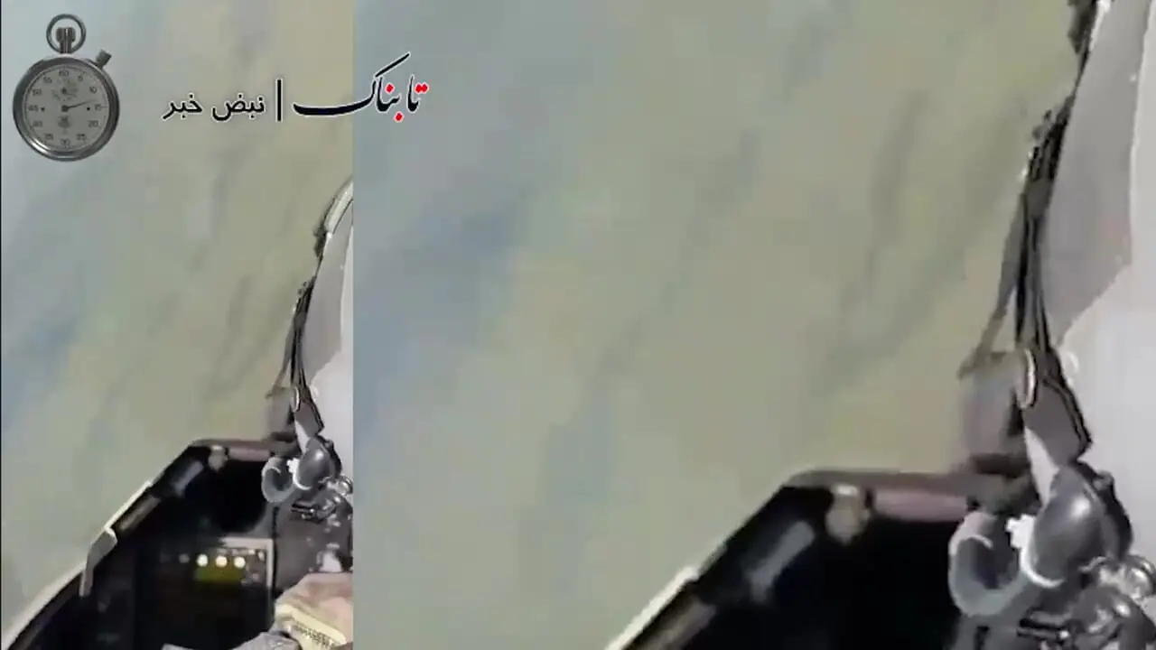 لحظه ای که هواپیمای مهاجم توسط اف-16های ونزوئلا منهدم شد 1 لحظه ای که هواپیمای مهاجم توسط اف-16های ونزوئلا منهدم شد