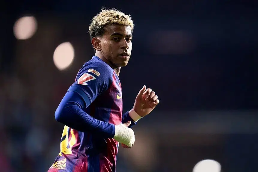 لمین یامال و حاشیه جدید! 1 لمین یامال و حاشیه جدید!