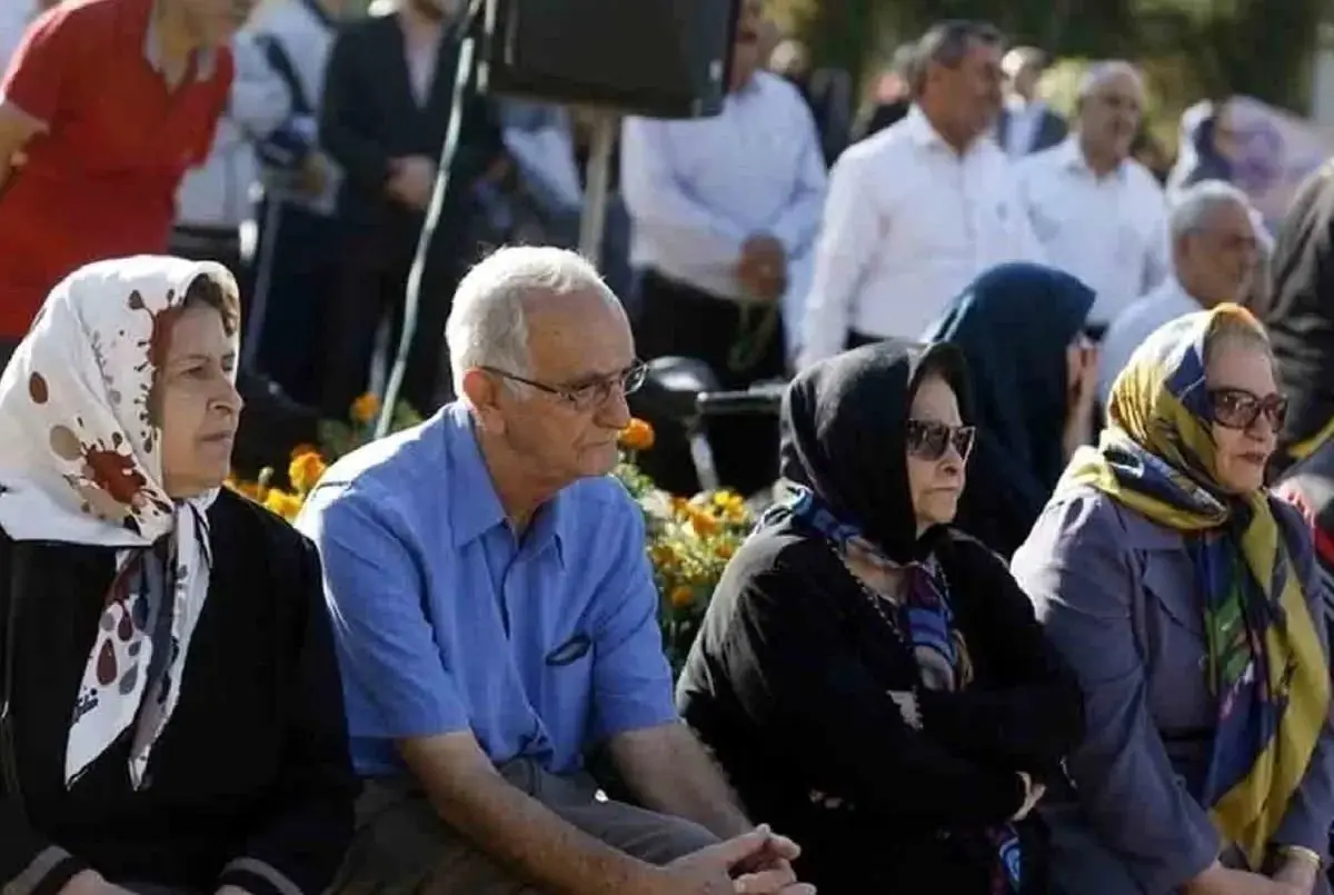 ماجرای قطع بیمه تکمیلی بازنشستگان تامین اجتماعی چه بود؟/بازنده واقعی کیست؟