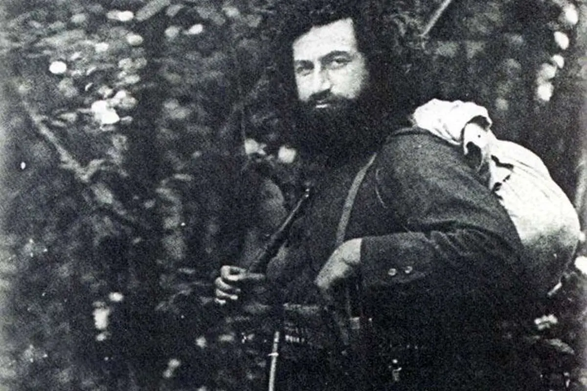 میرزا کوچک خان، در سالهای پایانی عمرش، در اواخر دهه 1290