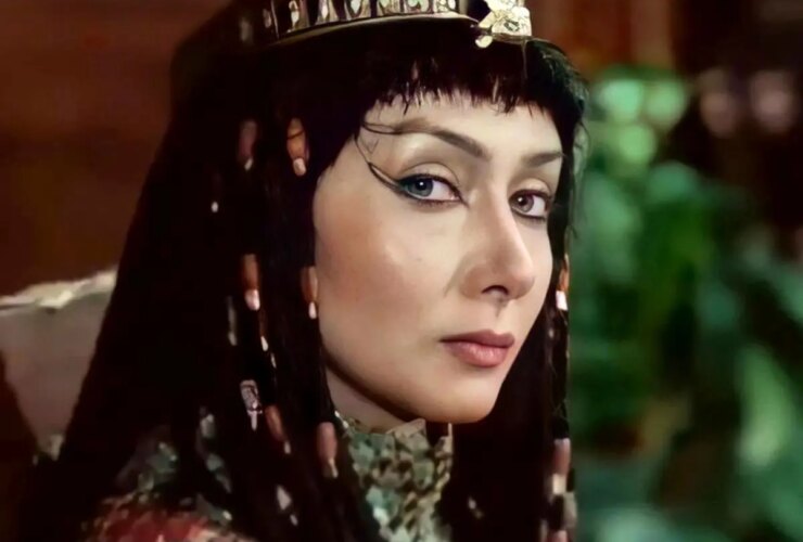 نام واقعی زلیخا چه بود؟