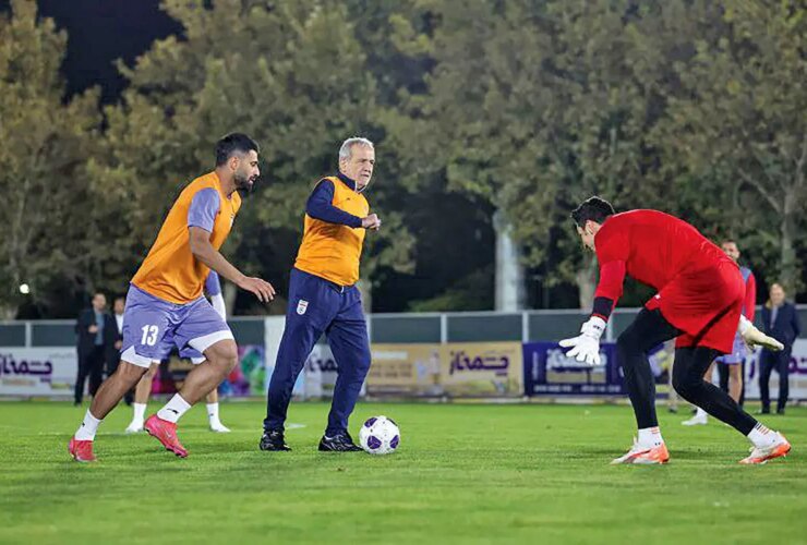 نه الان وقتش نیست آقای پزشکی!