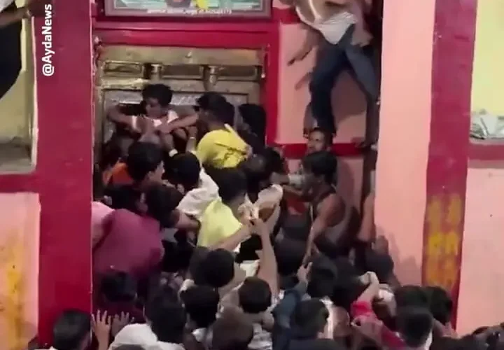 هجوم عجیب سرخپوستان به معبد برای تحقق آرزوهایشان