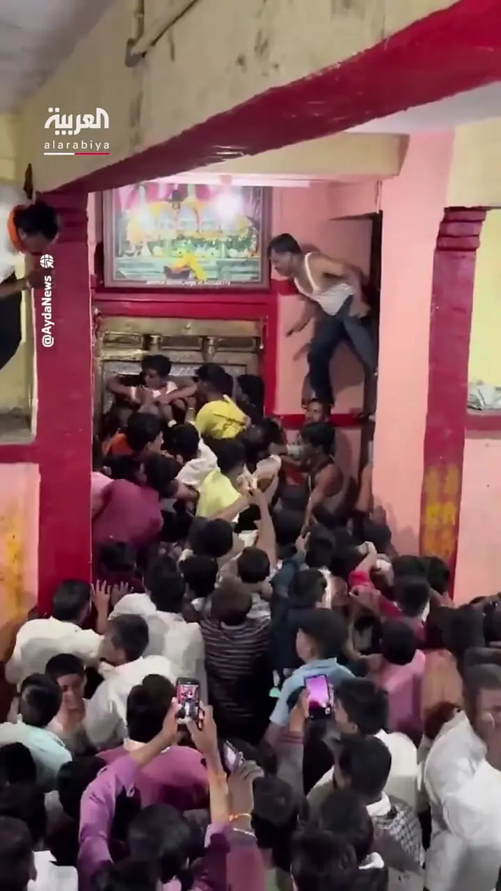 هجوم عجیب سرخپوستان به معبد برای تحقق آرزوهایشان 1 هجوم عجیب سرخپوستان به معبد برای تحقق آرزوهایشان