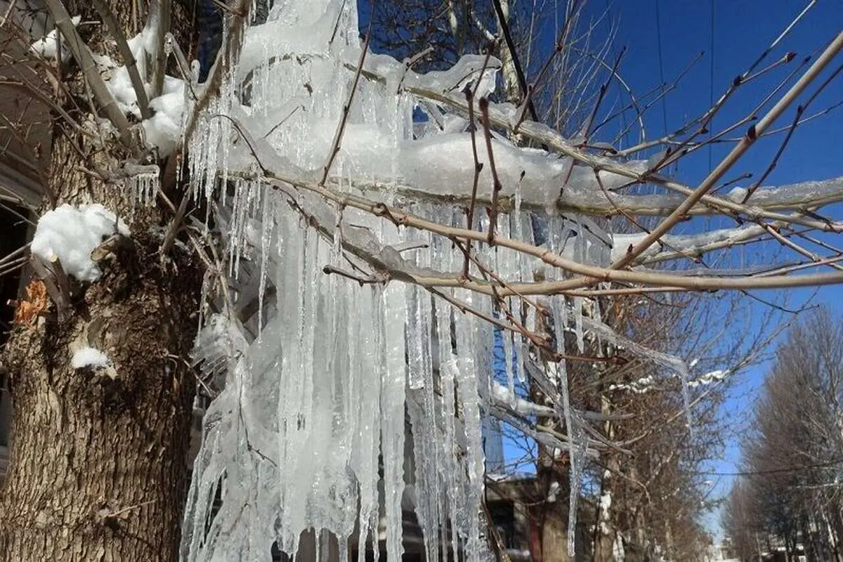 هشدار یخبندان و هشدار هلال احمر در مناطق سردسیر کشور
