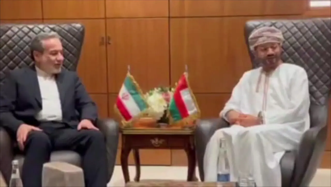 وزرای خارجه ایران و عمان در مسقط رایزنی کردند