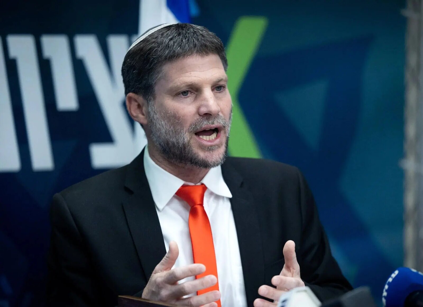 وزیر رژیم صهیونیستی: هر یهودی که با ایران همکاری کند اعدام می شود 1 وزیر رژیم صهیونیستی: هر یهودی که با ایران همکاری کند اعدام می شود