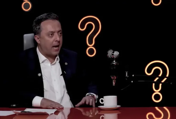 وکیل بابک زنجانی: چطور می گویند بانک بابک زنجانی خارج از کشور نیست/ پرداخت 660 میلیون یورو به پیمانکاران شرکت نفت