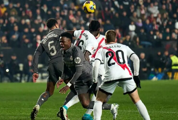 پخش زنده؛ رایو وایکانو - رئال مادرید [ ۰ - ۰ ] / نیمه دوم