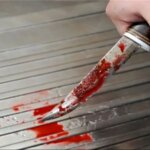 پسر کوچکتر پدرش را با 10 چاقو کشت/ متهم: به خاطر محدورالدم او را کشتم.