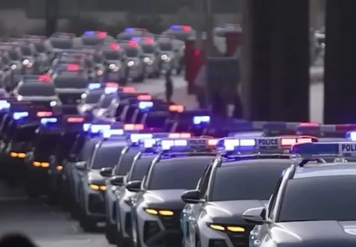 پلیس سوریه با خودروهای جدید تقویت می شود 18 پلیس سوریه با خودروهای جدید تقویت می شود