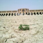 چرا آب زاینده رود تامین نمی شود؟
