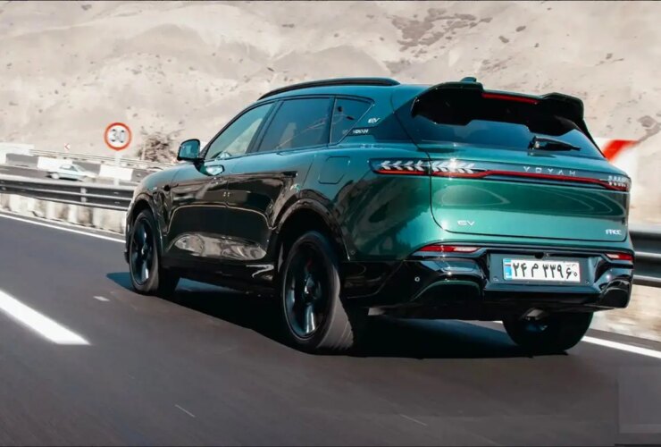 چهار نکته در مورد خودروی جدید همایون شجریان